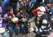 到处逛的娱乐圈吃瓜人,跟随潮流，畅游八卦海洋