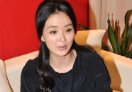 演员王艳的个人资料,从古装美人到现代优雅，演艺生涯的多面风采