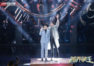 演员杨烁唱的歌,歌声传递情感共鸣
